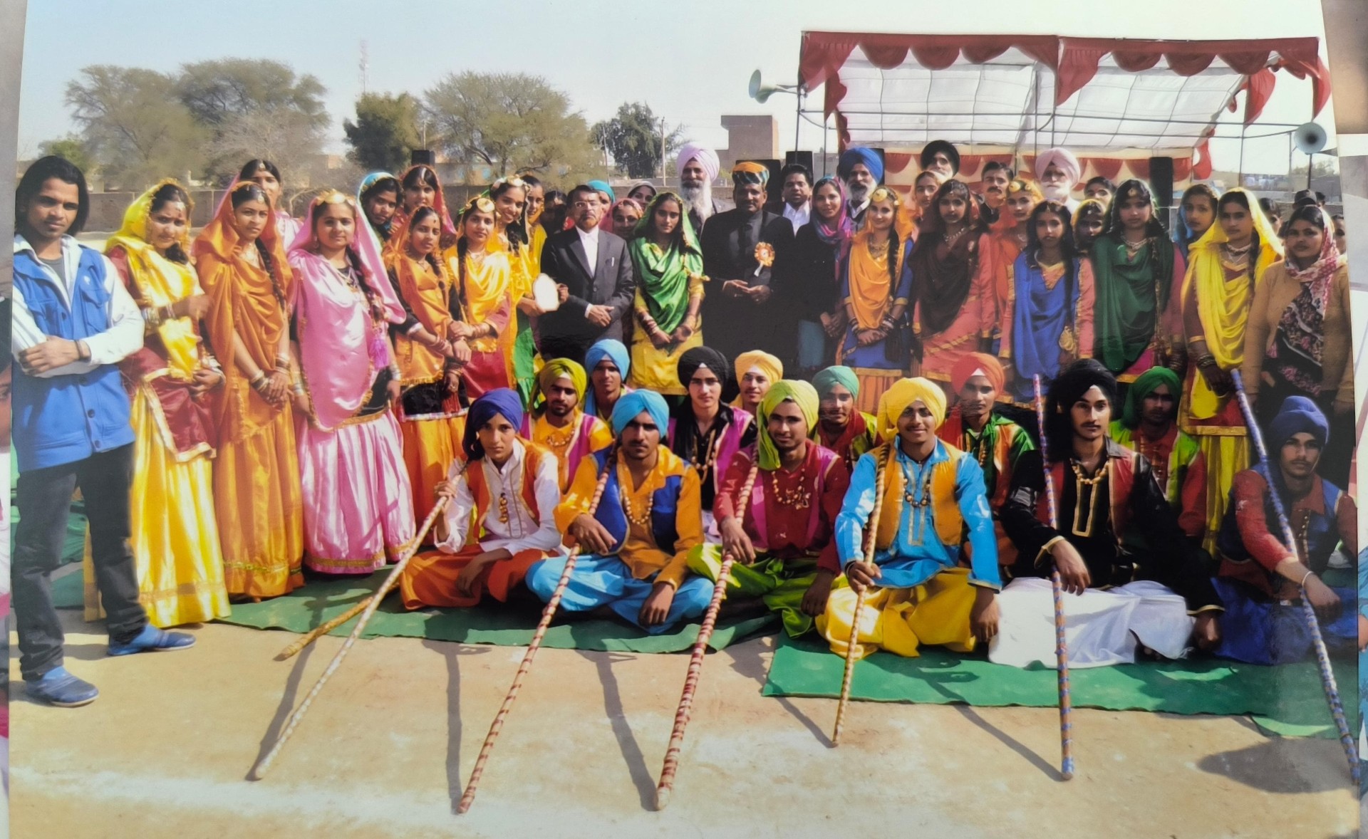 Bhangra, Giddha and traditional folk performances at the Annual Function